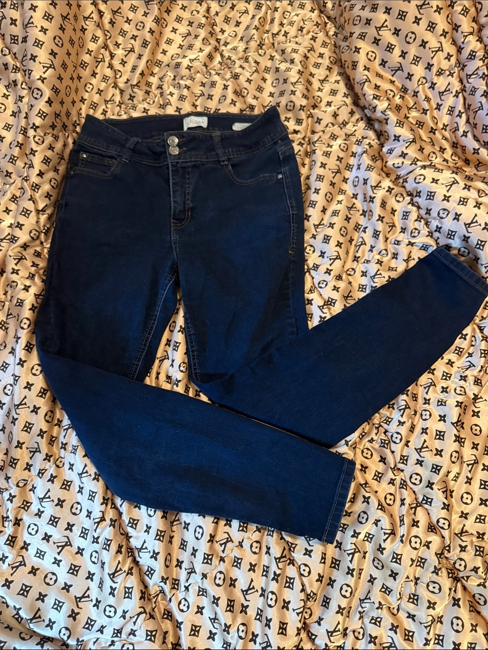 Angels everluxe curvy skinny size 8  Women's Dark Blue Stretch Jeans - Unbranded
